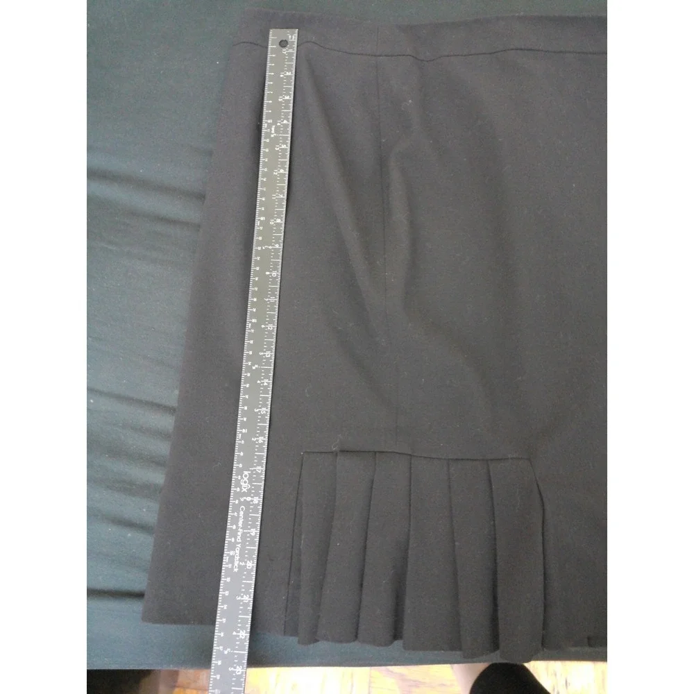 Tahari Skirt Womens Black Size 14 Pencil Pleated Hem Business Career Office